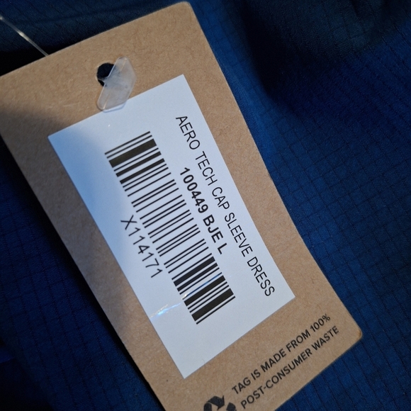 Title Nine Aero Tech Cap Sleeve Seven Sisters Dress - Picture 7 of 7